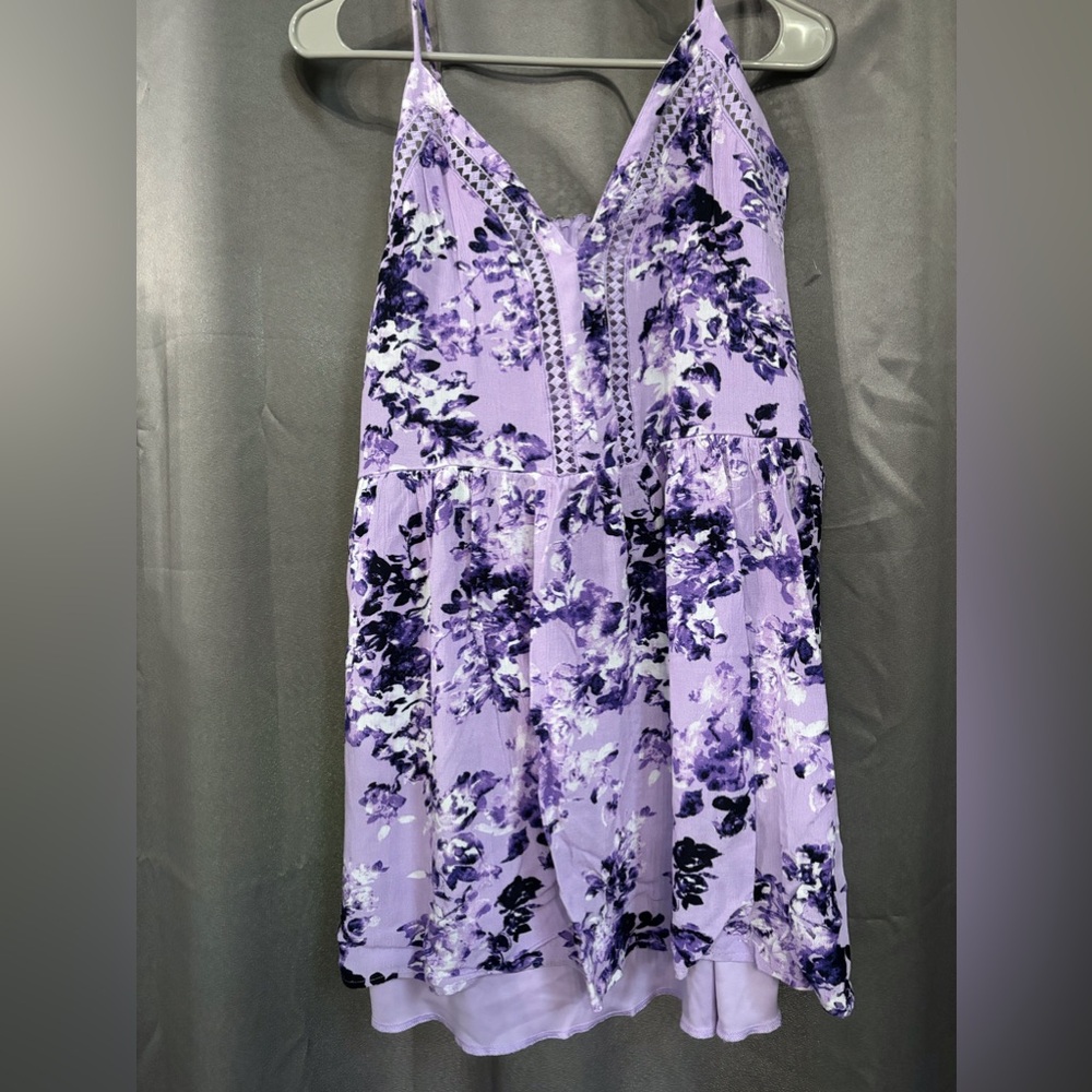 NWOT JustFab cami top purple Large